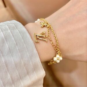 Louis Vuitton Gold Bracelet with Floral Pearls